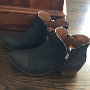 Lucky brand black ankle boots
